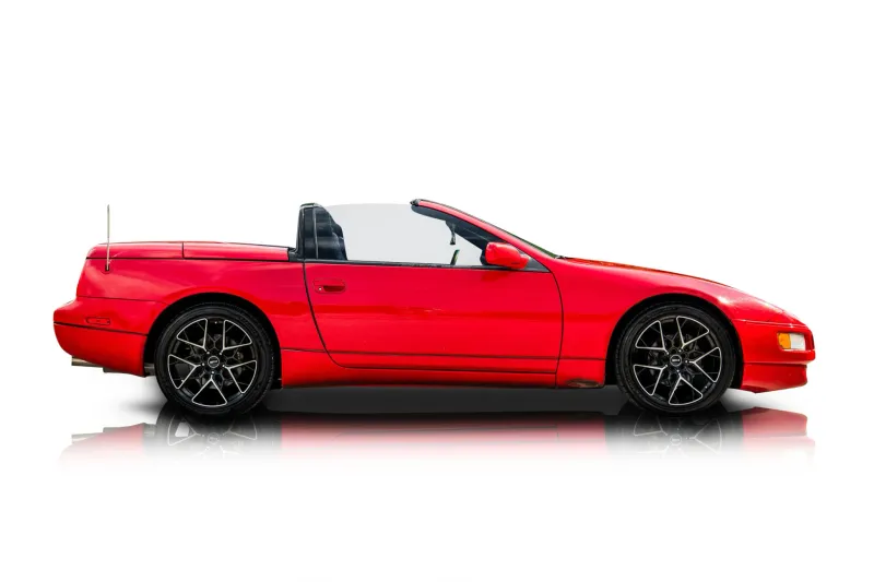 An incredible side shot photo of aNissan 300ZX that you should buy.