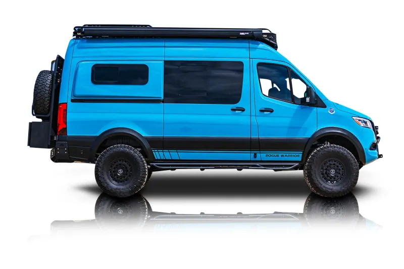 An incredible side shot photo of aMercedes-Benz Sprinter 2500 that you should buy.