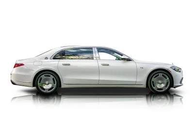Passenger side photo of 2023 Mercedes-Benz Maybach S680