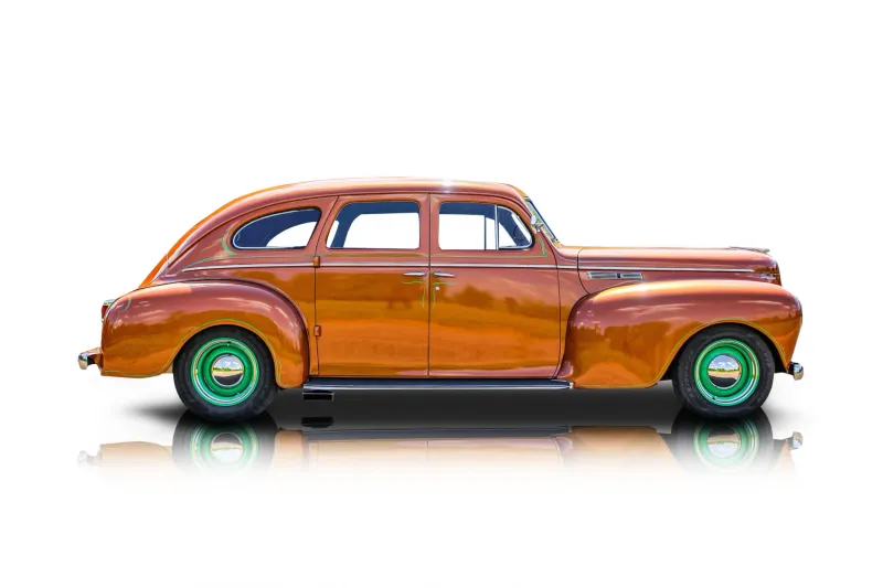 An incredible side shot photo of aChrysler Saratoga that you should buy.