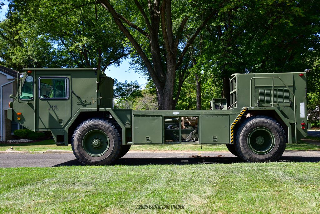 1985 Oshkosh AS32P-19A Aircraft Rescue & Fire Fighting Vehicle for sale