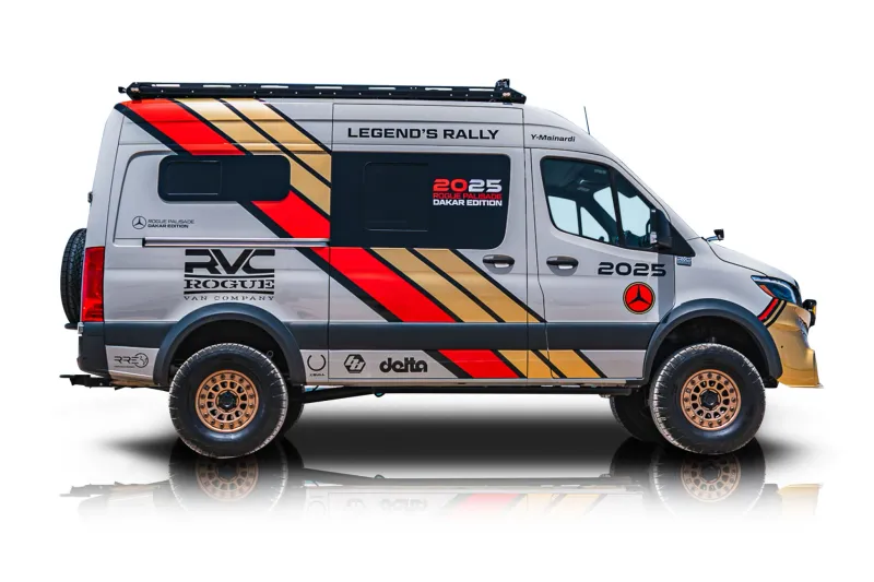 An incredible side shot photo of aMercedes-Benz Sprinter 2500 that you should buy.