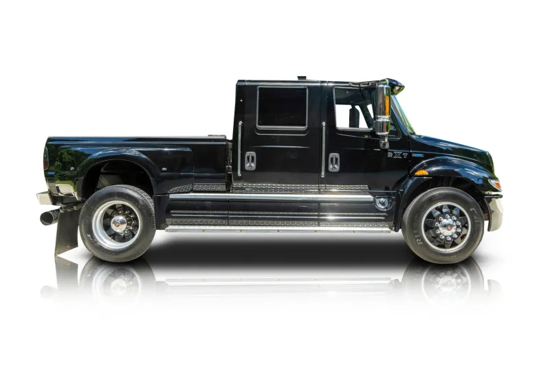 An incredible side shot photo of aInternational RXT that you should buy.