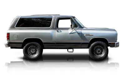Passenger side photo of 1987 Dodge Ramcharger