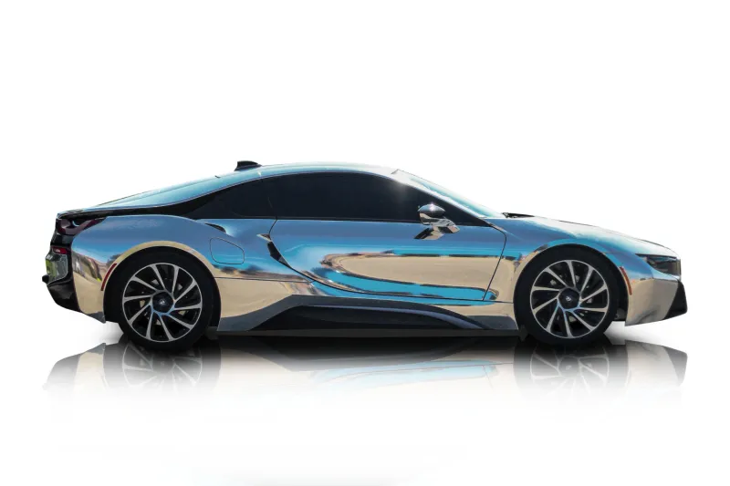 An incredible side shot photo of aBMW I8 that you should buy.