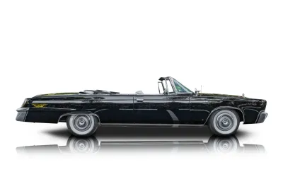 Passenger side photo of 1966 Chrysler Imperial