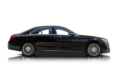 Passenger side photo of 2020 Mercedes-Benz S65 AMG