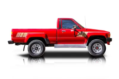 Passenger side photo of 1986 Toyota Pickup