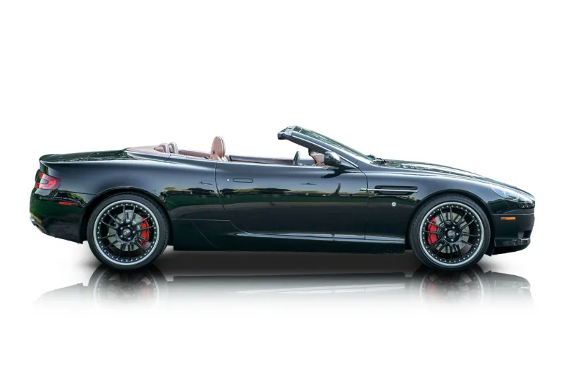 An incredible side shot photo of aAston Martin DB9 that you should buy.
