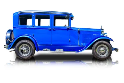 Passenger side photo of 1928 Graham-Paige Model 610