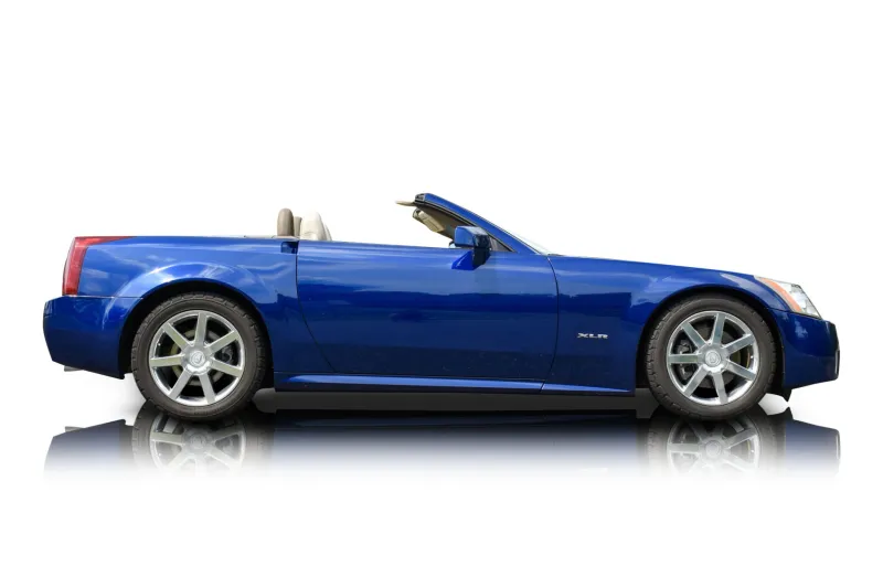 An incredible side shot photo of aCadillac XLR that you should buy.