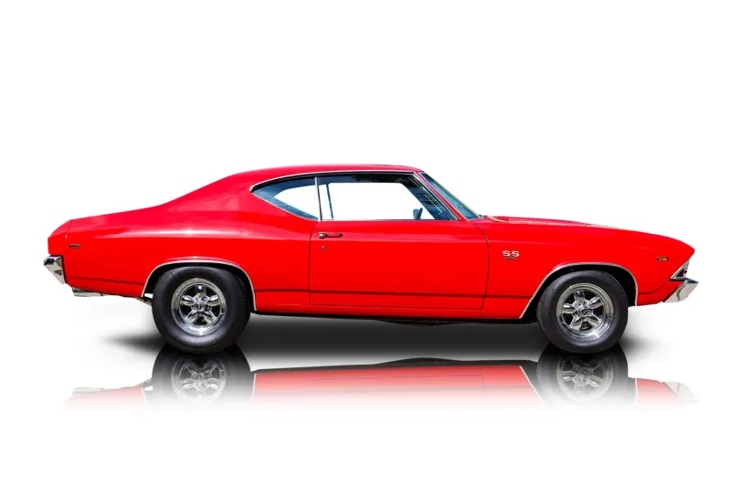 An incredible side shot photo of aChevrolet Chevelle that you should buy.