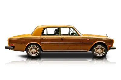 Passenger side photo of 1975 Rolls-Royce Silver Shadow