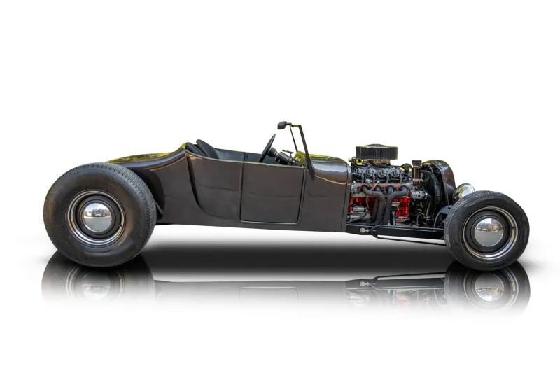 An incredible side shot photo of aFord Model T that you should buy.