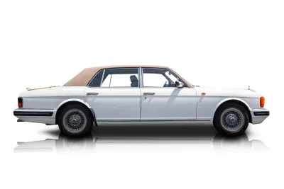 Passenger side photo of 1996 Rolls-Royce Silver Dawn