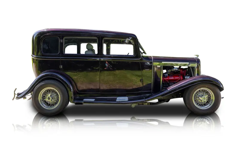 An incredible side shot photo of aStudebaker Rockne that you should buy.
