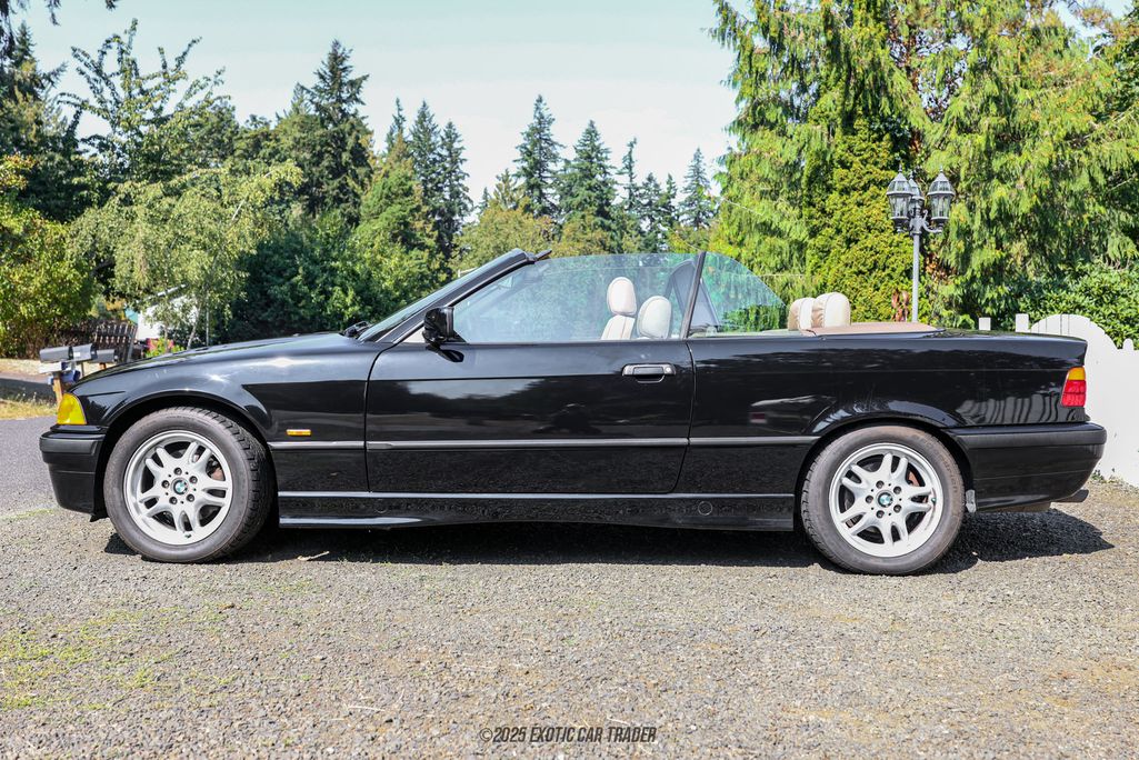 1999 BMW 323i Convertible for sale