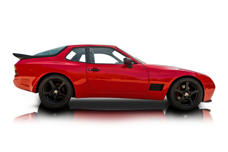 An incredible side shot photo of aPorsche 944 that you should buy.