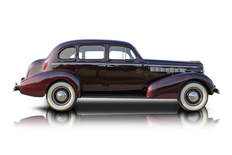 An incredible side shot photo of aBuick Special that you should buy.