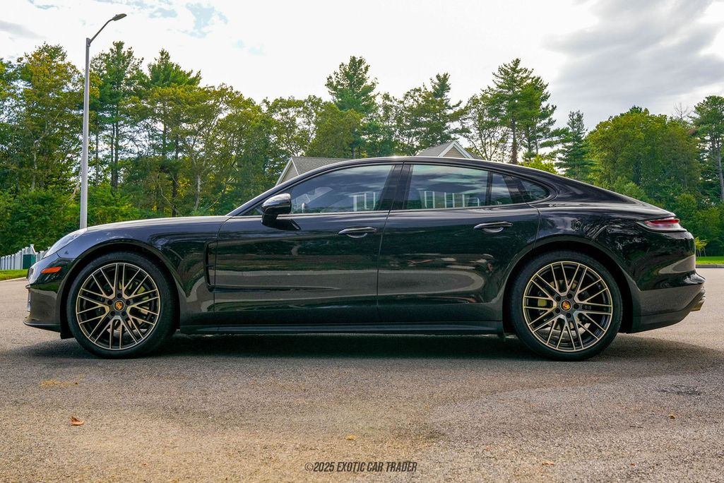 2022 Porsche Panamera for sale