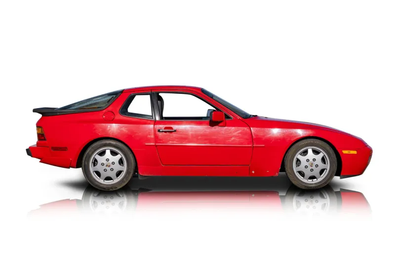 An incredible side shot photo of aPorsche 944 that you should buy.