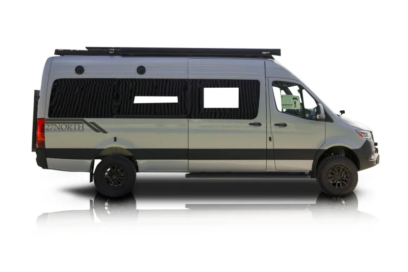 An incredible side shot photo of aMercedes-Benz Sprinter 2500 that you should buy.