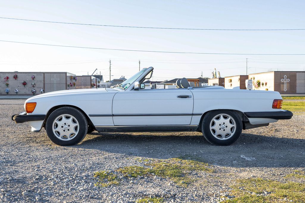 1986 Mercedes-Benz 560SL for sale