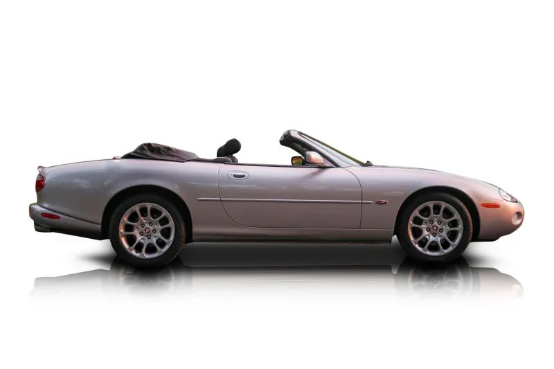 An incredible side shot photo of aJaguar XKR that you should buy.