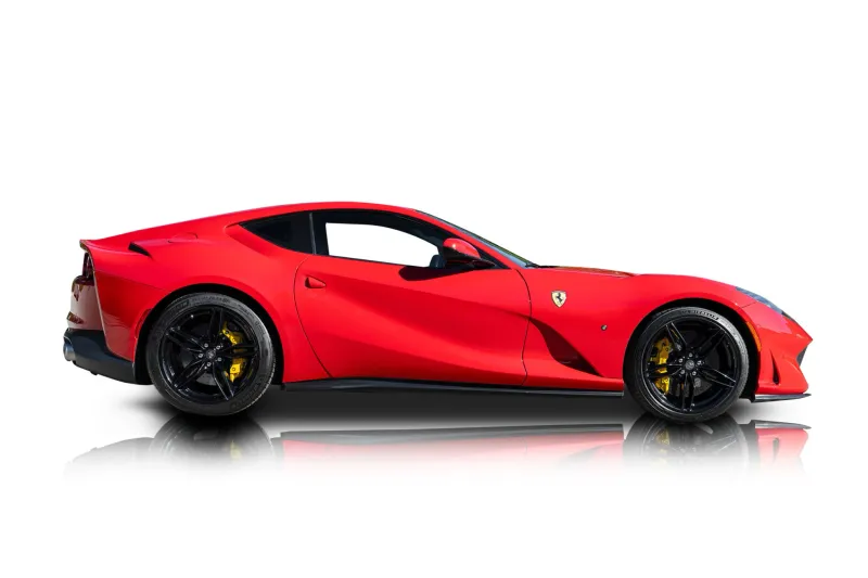 An incredible side shot photo of aFerrari 812 that you should buy.