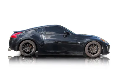 Passenger side photo of 2013 Nissan 370Z