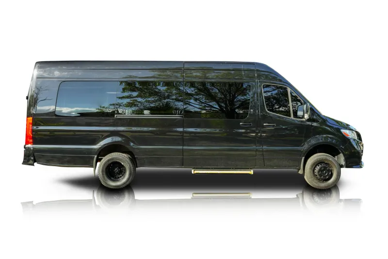 An incredible side shot photo of aMercedes-Benz Sprinter 3500 that you should buy.