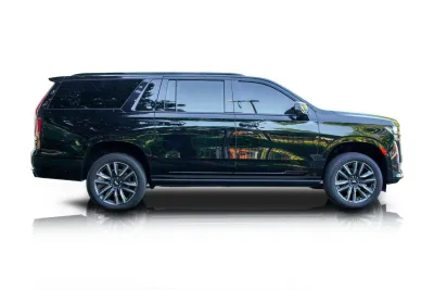 Passenger side photo of 2023 Cadillac Escalade