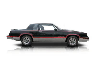Passenger side photo of 1983 Oldsmobile Hurst/Olds