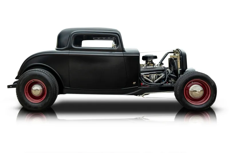 An incredible side shot photo of aFord Model B that you should buy.