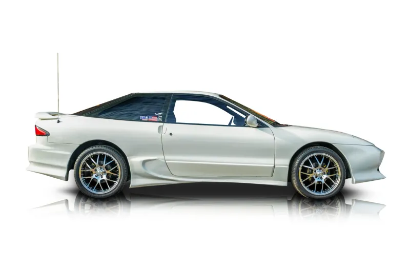 An incredible side shot photo of aFord Probe that you should buy.