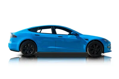 Passenger side photo of 2022 Tesla Model S