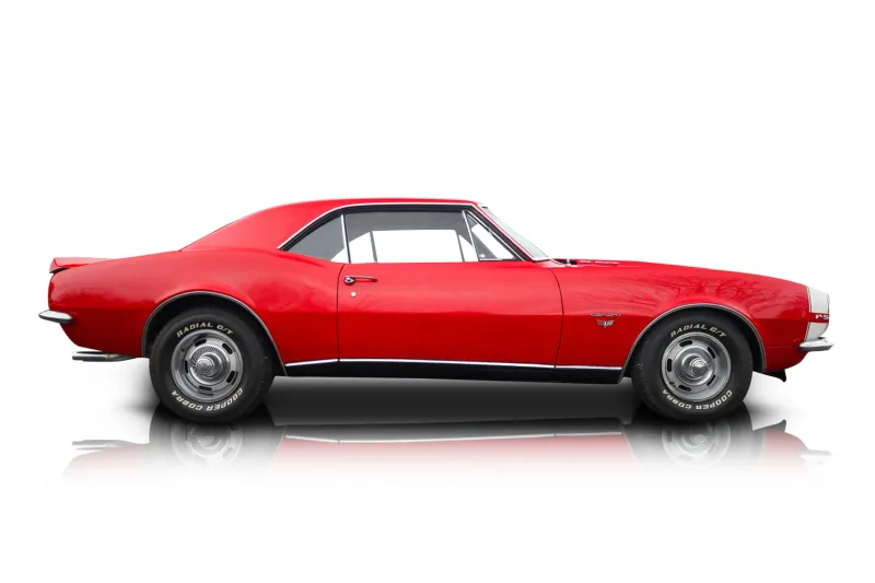 An incredible side shot photo of aChevrolet Camaro that you should buy.