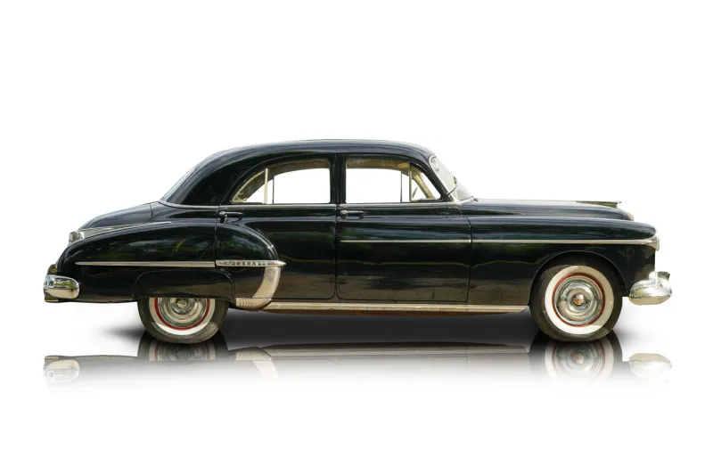 An incredible side shot photo of aOldsmobile 88 that you should buy.