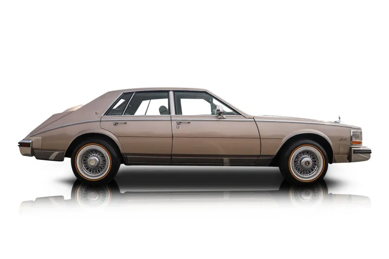 An incredible side shot photo of aCadillac Seville that you should buy.