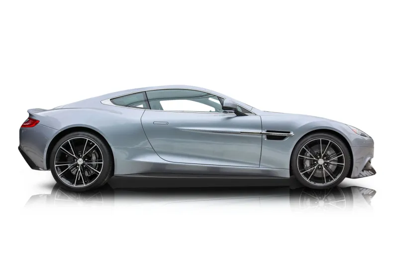 An incredible side shot photo of aAston Martin Vanquish that you should buy.