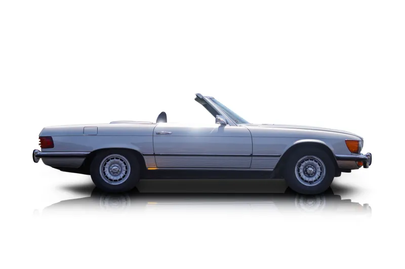An incredible side shot photo of aMercedes-Benz 450SL that you should buy.