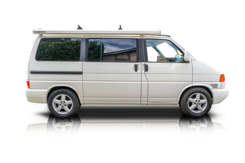 An incredible side shot photo of aVolkswagen EuroVan that you should buy.