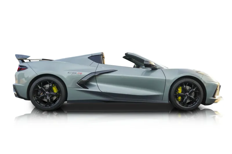 An incredible side shot photo of aChevrolet Corvette that you should buy.