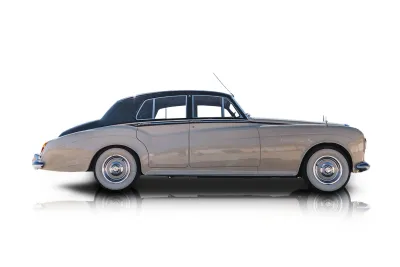 Passenger side photo of 1965 Bentley S3