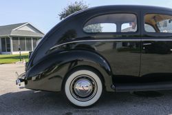 1939 Ford Deluxe 2 Door Sedan for sale