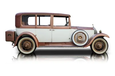Passenger side photo of 1928 Rolls-Royce Twenty