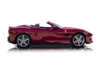 Passenger side photo of 2019 Ferrari Portofino