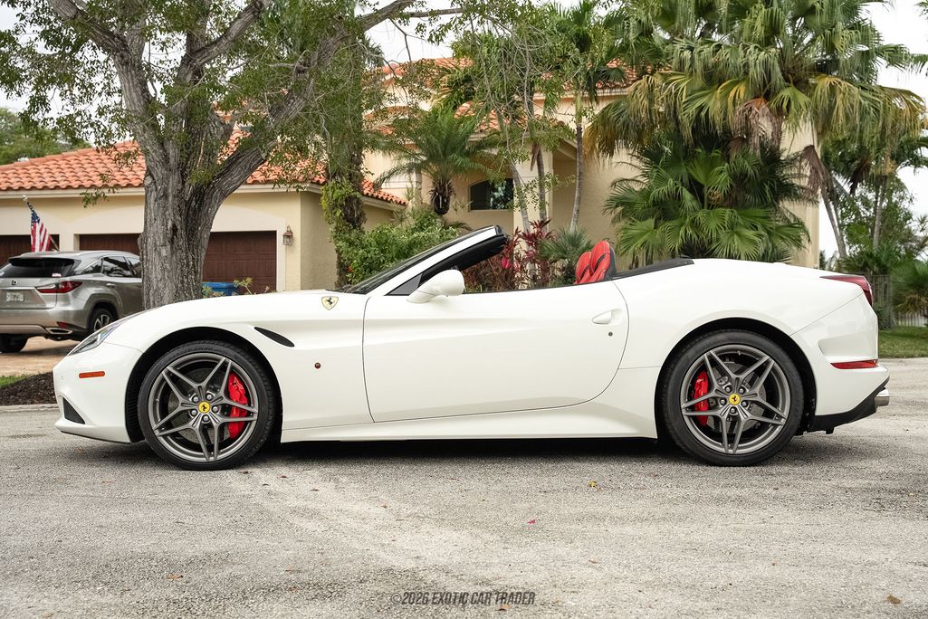 2016 Ferrari California T for sale