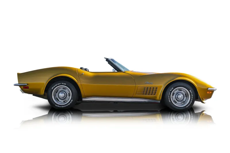 An incredible side shot photo of aChevrolet Corvette that you should buy.