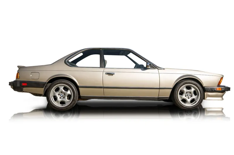 An incredible side shot photo of aBMW 635CSi that you should buy.